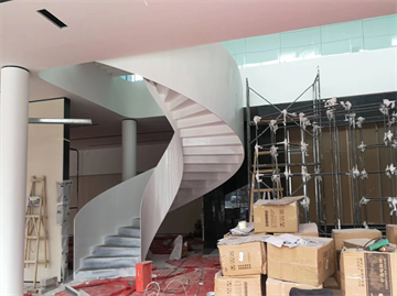 廣漢喜洋洋家居展廳旋轉(zhuǎn)樓梯